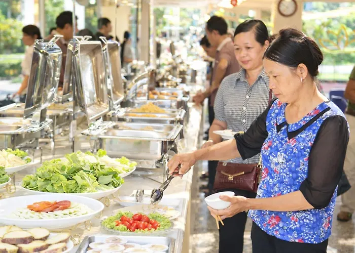 Khách sạn Sen Hạ Long